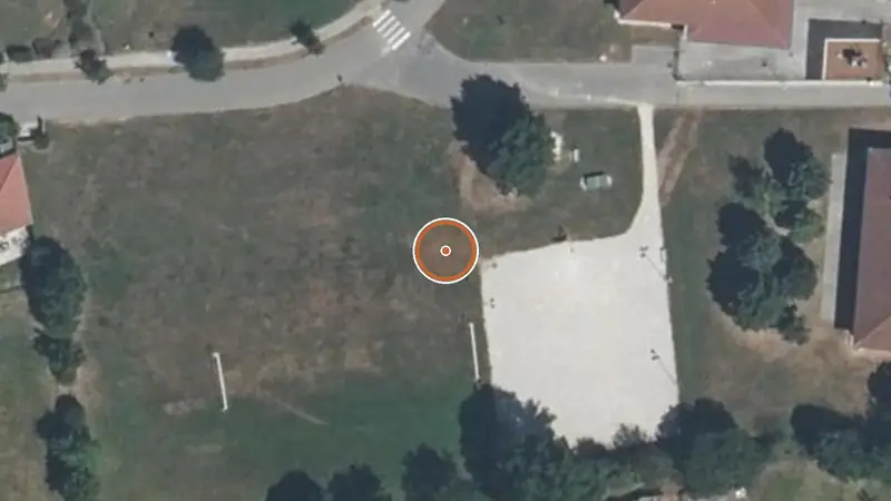 Vue aérienne de Aire de fitness Malafretaz – Plateforme Multisports et Aire de Fitness de Plein Air intergénérationnelle