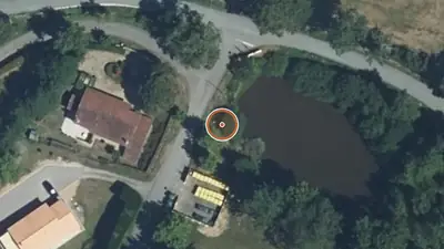 Vue aérienne : Aire de fitness Écuras – Rue du Bois (nord-est)