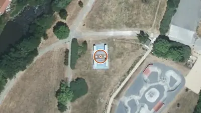 Vue aérienne : Aire de fitness Le Puy-en-Velay – Avenue des Champs Élysées