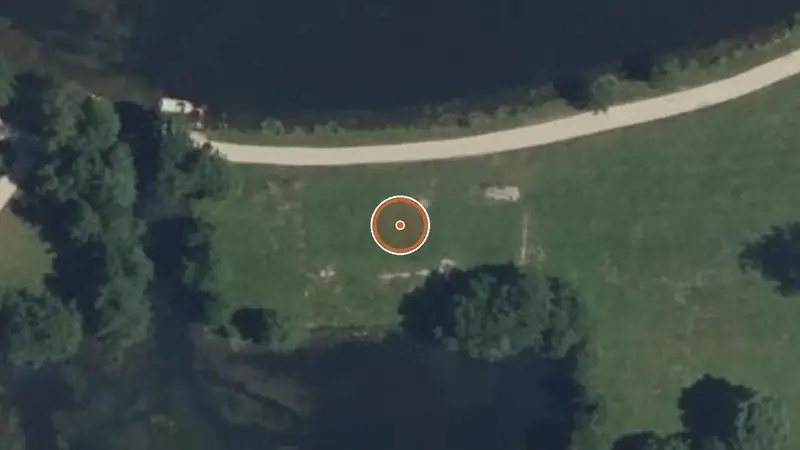 Vue aérienne de Aire de fitness Génos – Atterrissage Vallée du louron - lac de Genos
